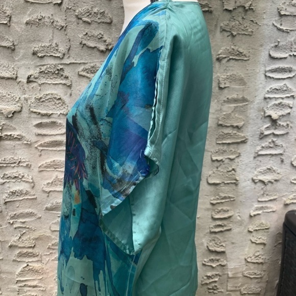 Apt 9 Blue Green Print Top - Picture 3 of 5